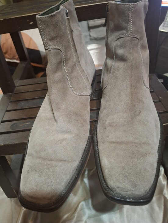 Men\'s Suede Chelsea Boots - Taupe Gray main image 9